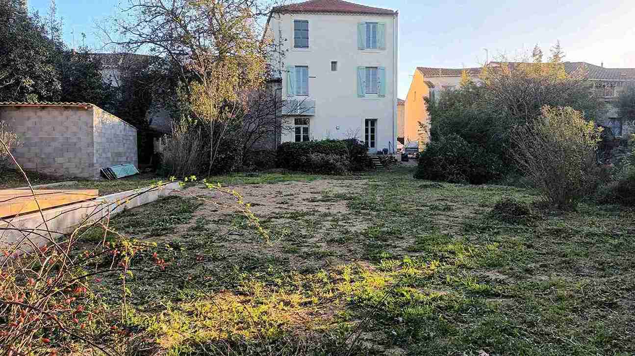 sauvian-01-vue-ensemble-avant